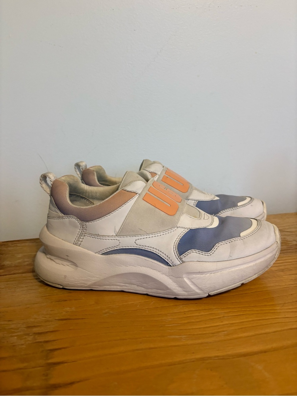 UGG White and Blue Slip-On Sneakers with Orange Strap